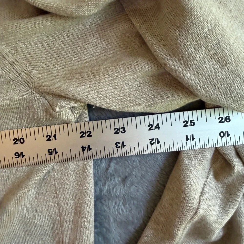 Banana Republic Luxury‎ Blend Tan V-Neck Sweater XL Silk Cotton Cashmere Mens
